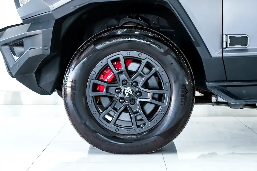 MHERO 10 YRS UNLIMITED KM WARRANTY | 20,000 KM SERVICE CONTRACT | 805 HP | GCC - Image 8