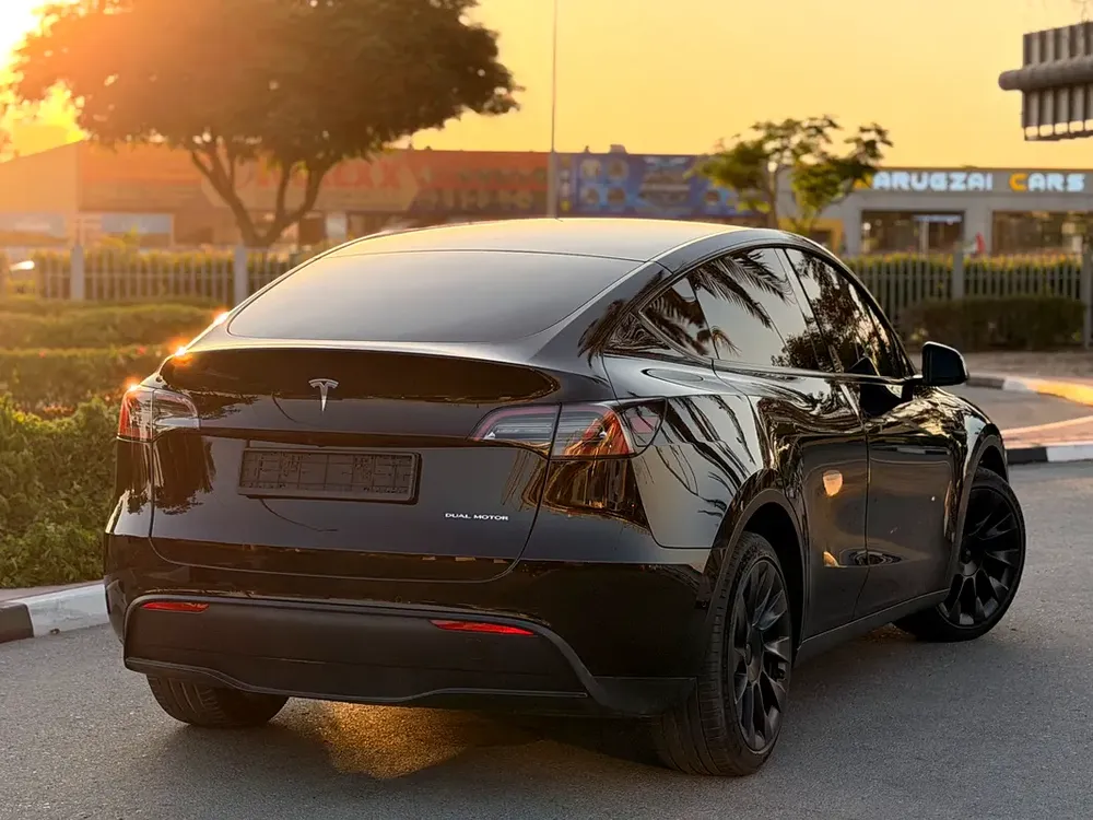 TESLA MODEL Y LONG RANGE—UNDER WARRANTY—ORIGINAL PAINT - Image 10