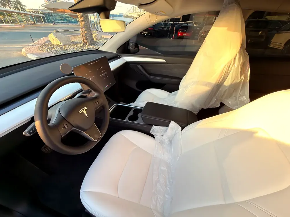 TESLA MODEL Y LONG RANGE—UNDER WARRANTY—ORIGINAL PAINT - Image 12