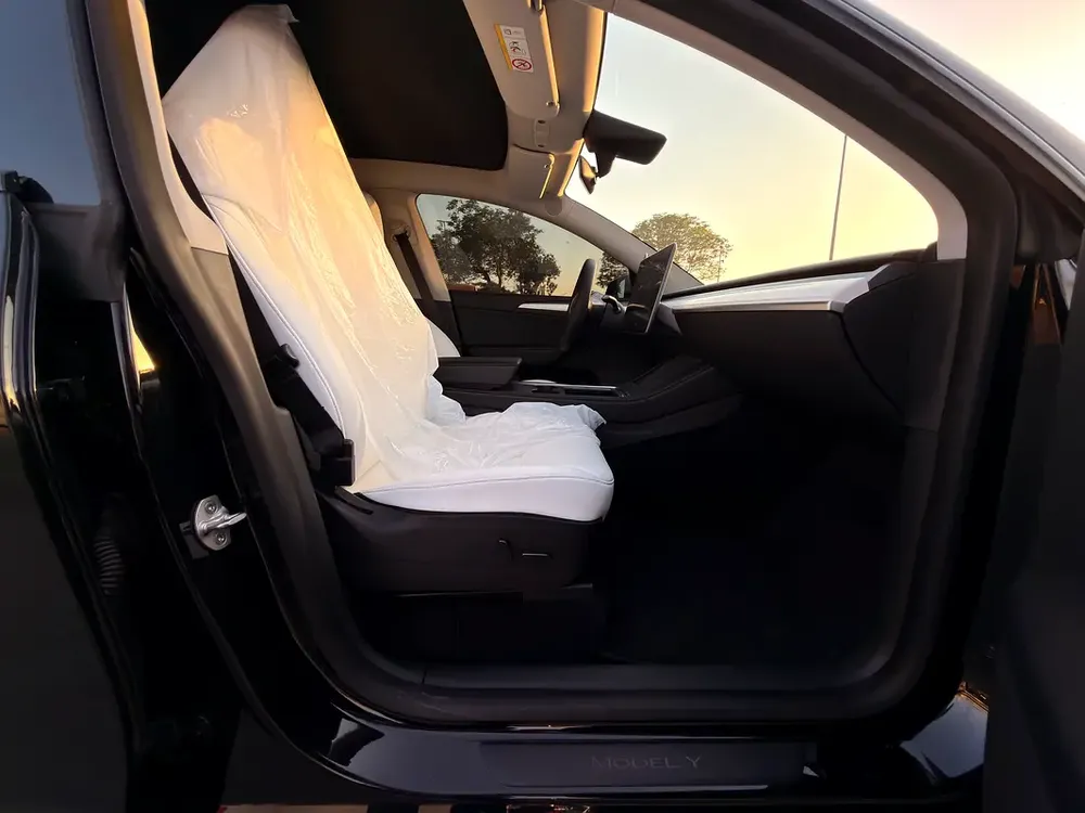 TESLA MODEL Y LONG RANGE—UNDER WARRANTY—ORIGINAL PAINT - Image 14
