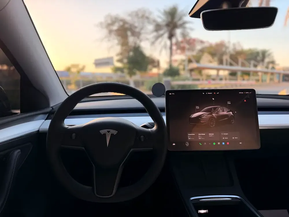 TESLA MODEL Y LONG RANGE—UNDER WARRANTY—ORIGINAL PAINT - Image 16