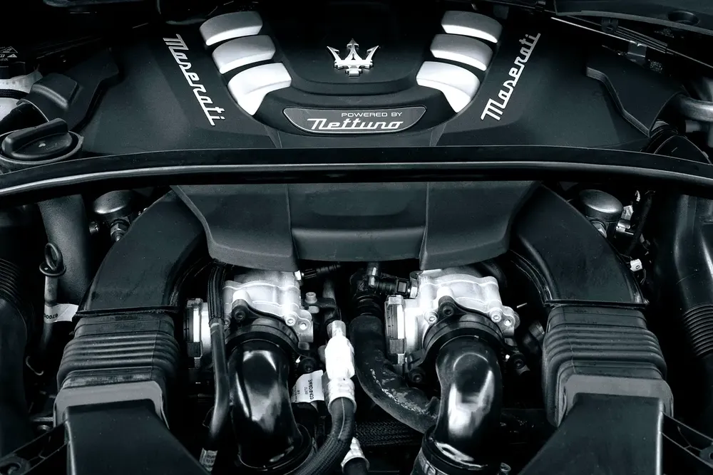 7,246 P.M |  Grecale Trofeo | 0% Downpayment | Maserati Warranty! - Image 14