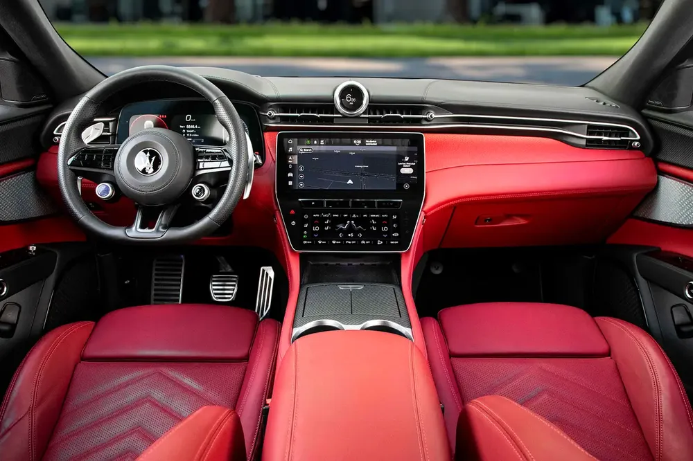 7,246 P.M |  Grecale Trofeo | 0% Downpayment | Maserati Warranty! - Image 8