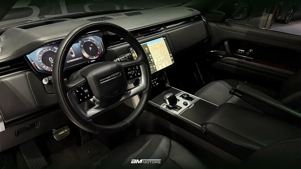Land Rover Range Rover SV 2023 - GCC Specs - Image 12