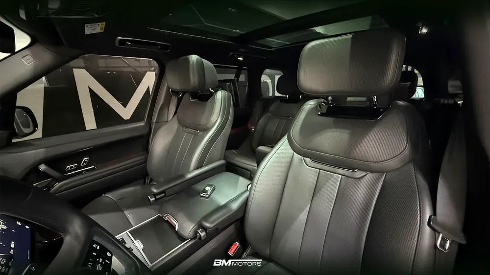 Land Rover Range Rover SV 2023 - GCC Specs - Image 13