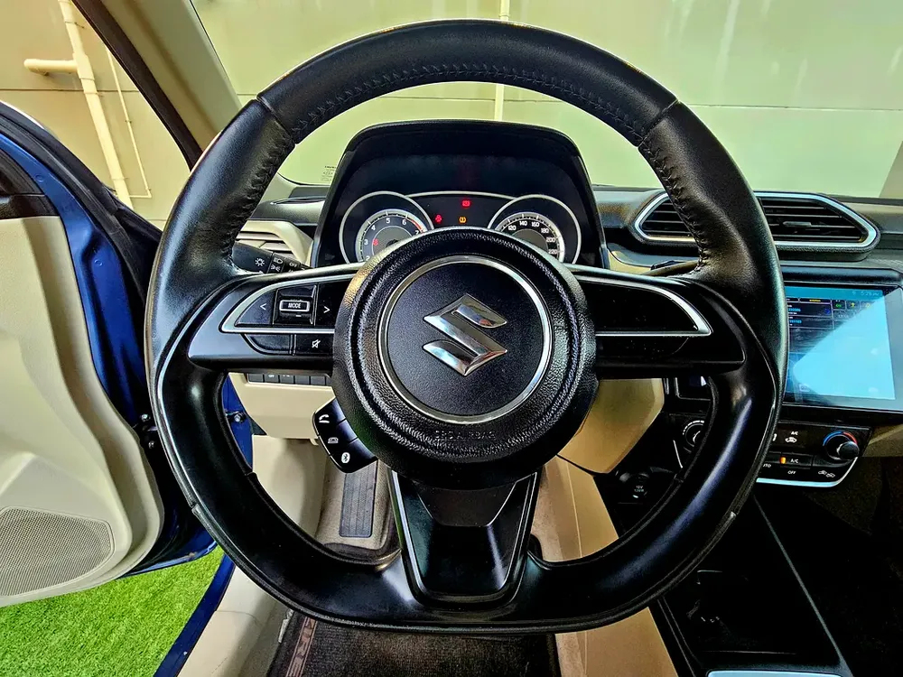DZIRE GLX / GCC / 1.2L / 2 KEYS / ACCIDENT FREE - Image 15