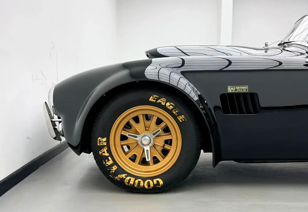 2015 Ford Shelby Cobra Superformance 20th Anniversary No. 6 of 20, Excellent Condition,American Spec - Image 4