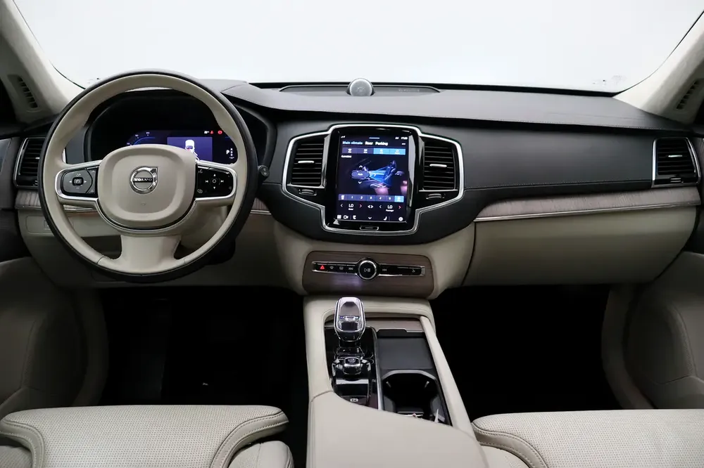 VOLVO XC90 2.0 L B6 Utlimate Bright AWD (2745692) - Image 11