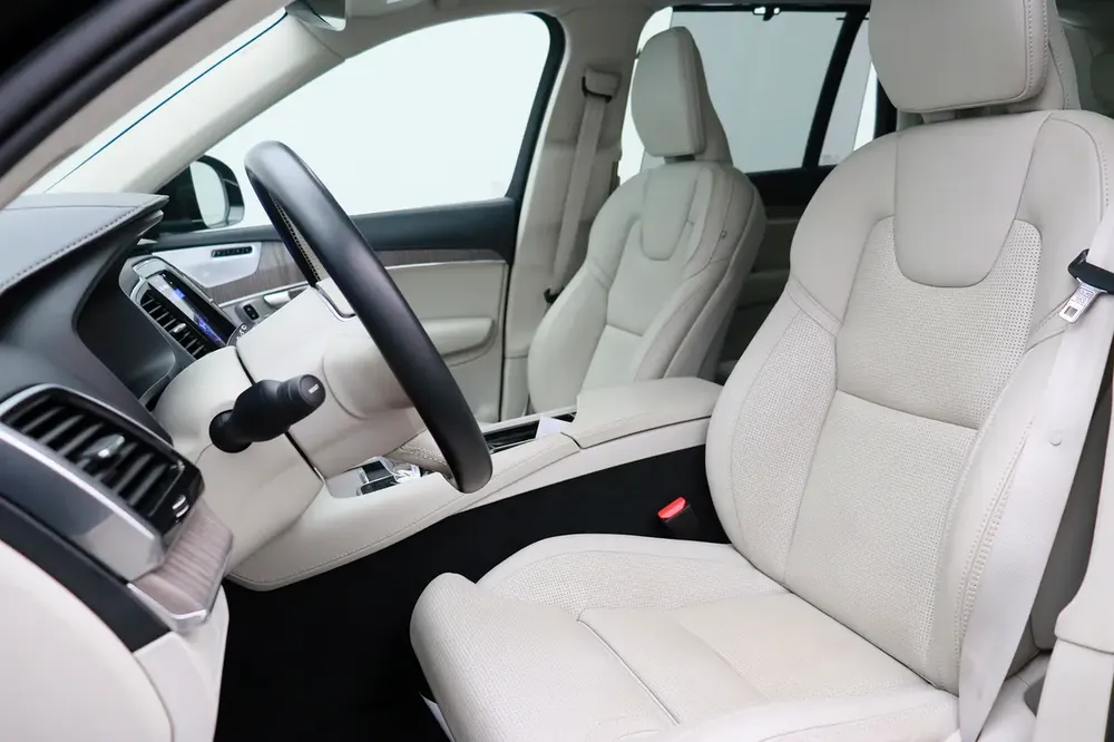 VOLVO XC90 2.0 L B6 Utlimate Bright AWD (2745692) - Image 14