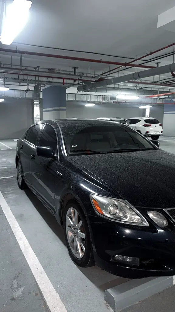 Lexus GS 300 2005 American Specs - Well Maintained - Image 5
