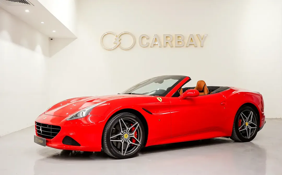 AED 7832 PM | FERRARI CALIFORNIA T 2016 | FULL AGENCY HISTORY | PRISTINE CONDITION | 1 YEAR WARRANTY