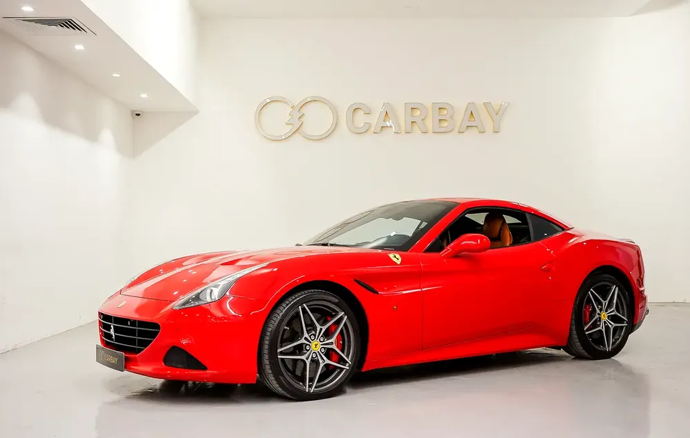 AED 7832 PM | FERRARI CALIFORNIA T 2016 | FULL AGENCY HISTORY | PRISTINE CONDITION | 1 YEAR WARRANTY - Image 4