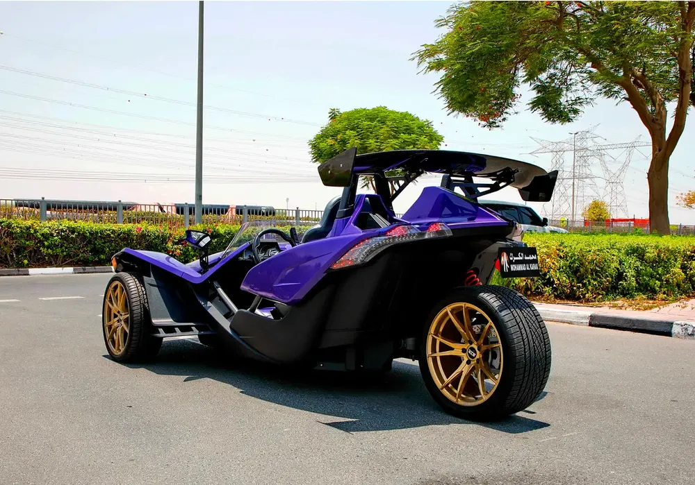 POLARIS SLINGSHOT - 2016 - 4000 KILOMETER ONLY - FULLY LOADED - AMAZING CONDITION - Image 5