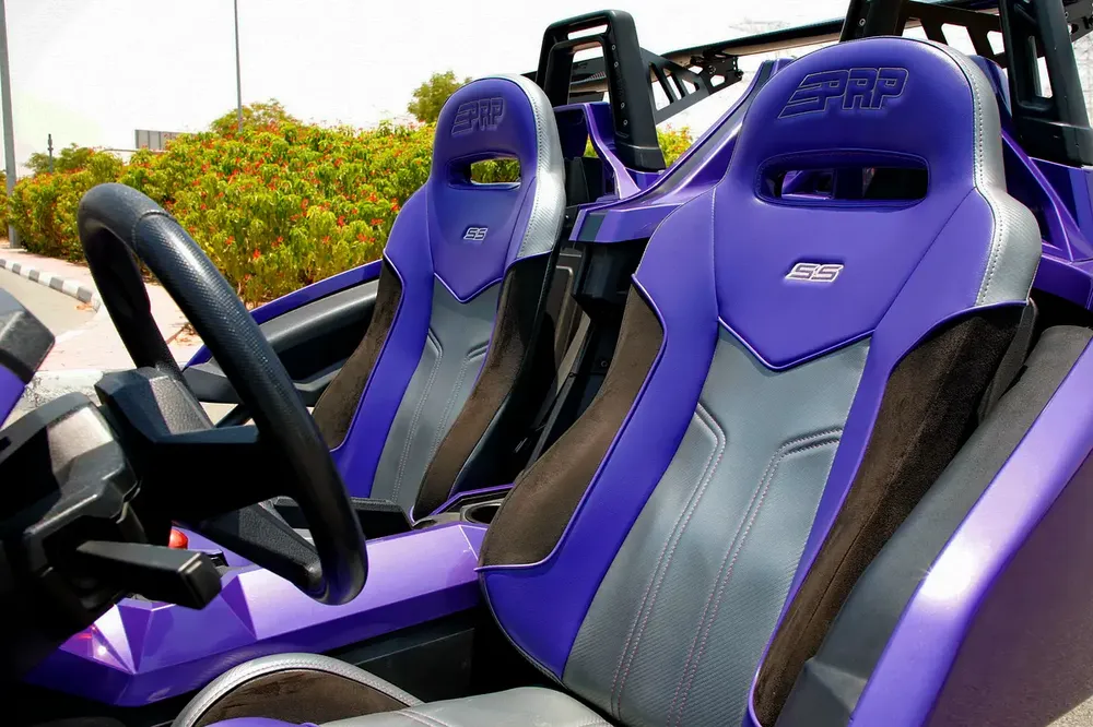 POLARIS SLINGSHOT - 2016 - 4000 KILOMETER ONLY - FULLY LOADED - AMAZING CONDITION - Image 8