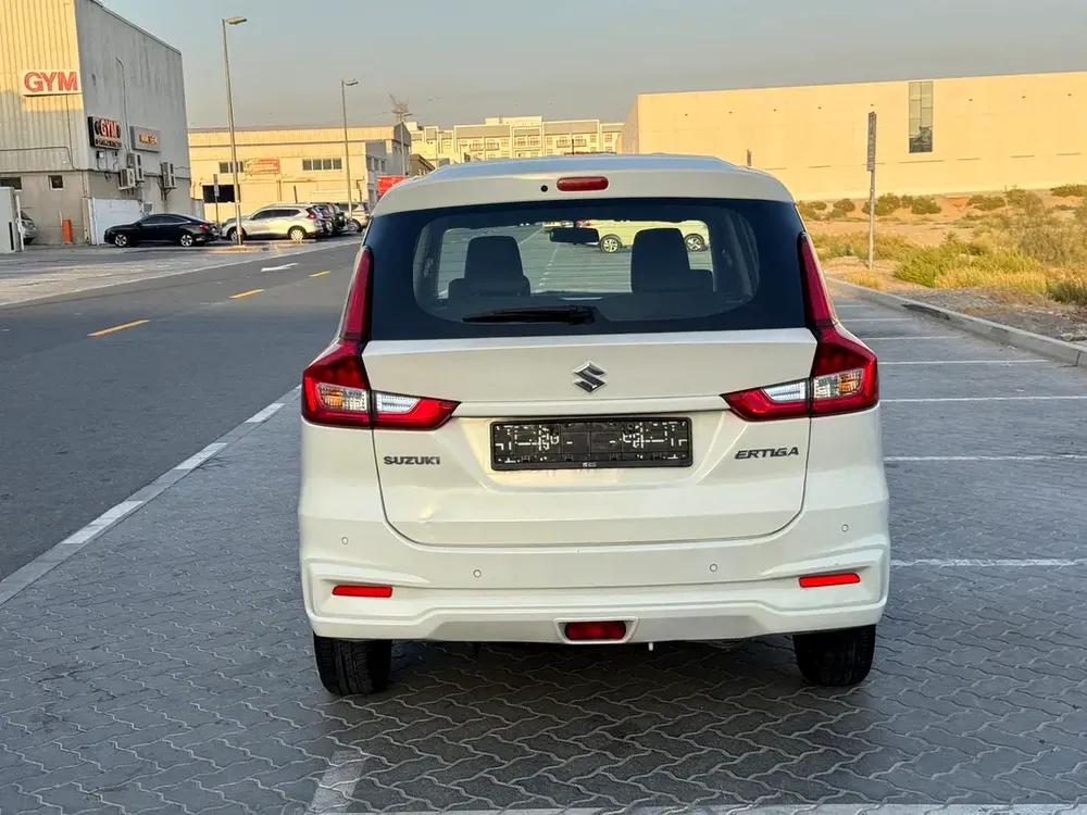 Suzuki Ertiga GL 2020 GCC Specs 7 SETAR good condition - Image 11