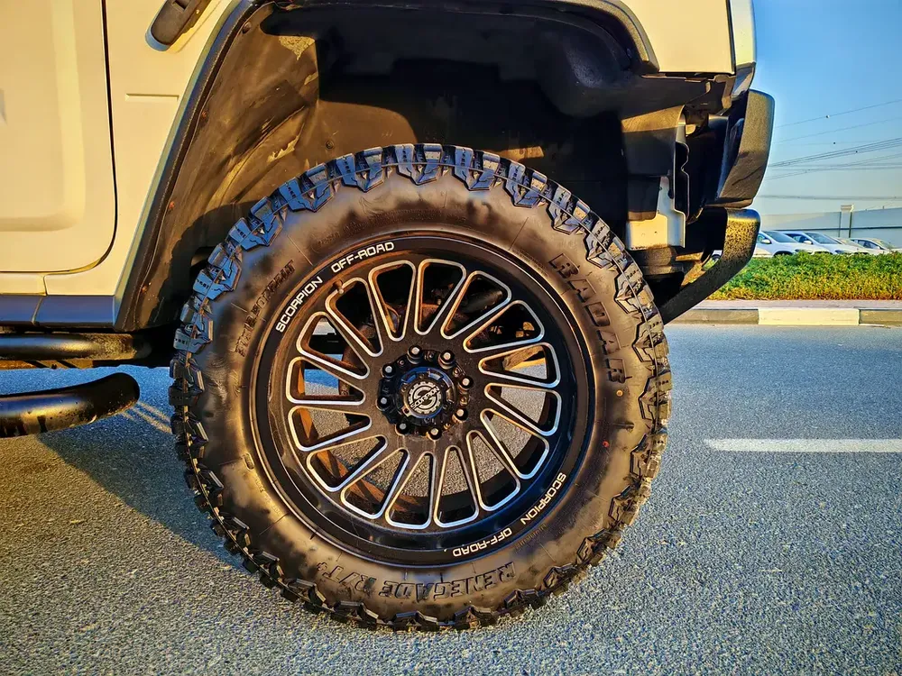 2004 Hummer H2 SUV - Japanese Specs - Immaculate Condition - Image 16