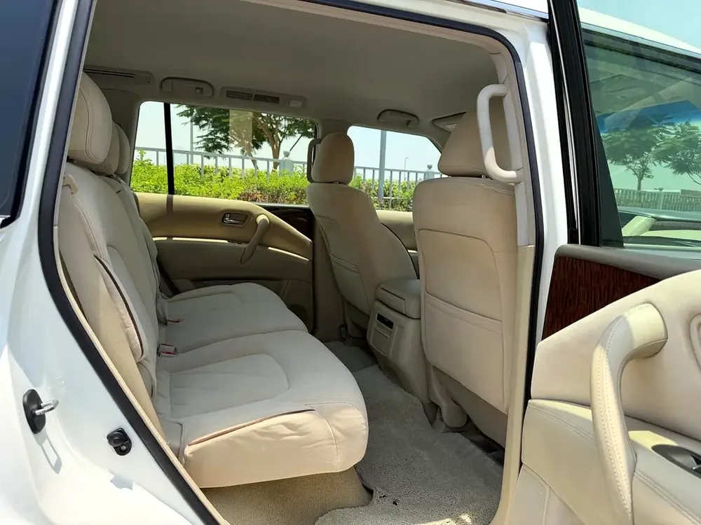 Nissan Patrol SE 2013 GCC Specs - Image 10