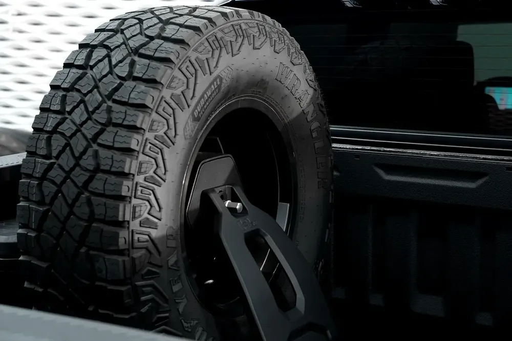 2024 GMC HUMMER EV 3X | GCC  |  DEALER WARRANTY - Image 15