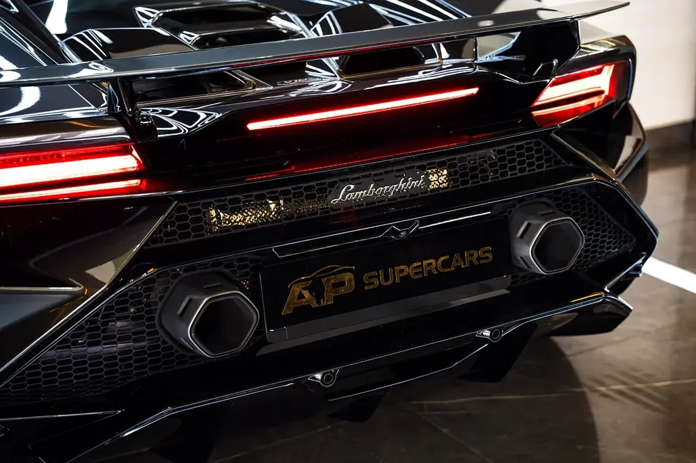 2024 LAMBORGHINI HURUCAN TECNICA  | JAPAN SPECS | Excellent Condition | Full Options | Warranty - Image 13