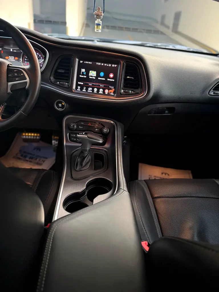 Dodge Challenger R/T 2016 | GCC Specs | Well Maintained - Image 11