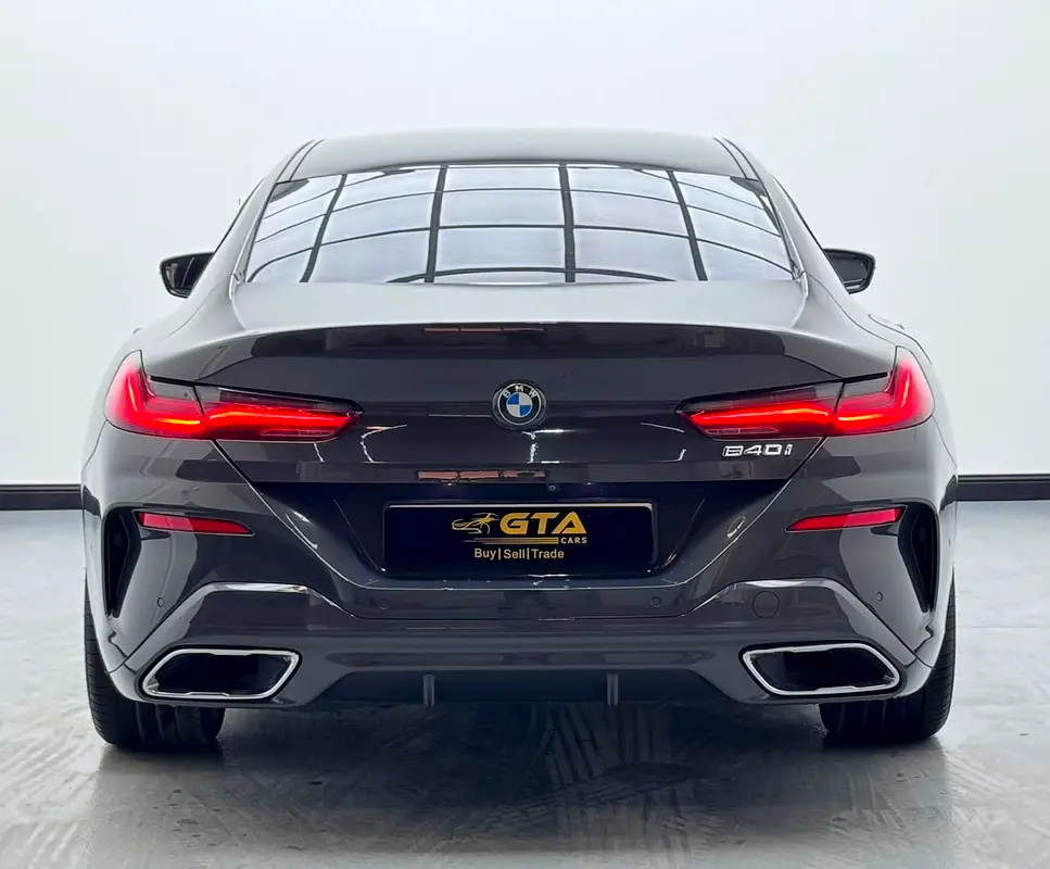 2022 BMW 840i M-Sport, 2027 BMW Warranty And Service Pack, BMW Service History, GCC - Image 5