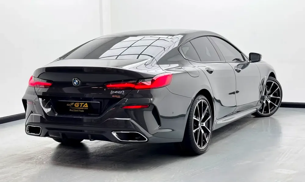 2022 BMW 840i M-Sport, 2027 BMW Warranty And Service Pack, BMW Service History, GCC - Image 6