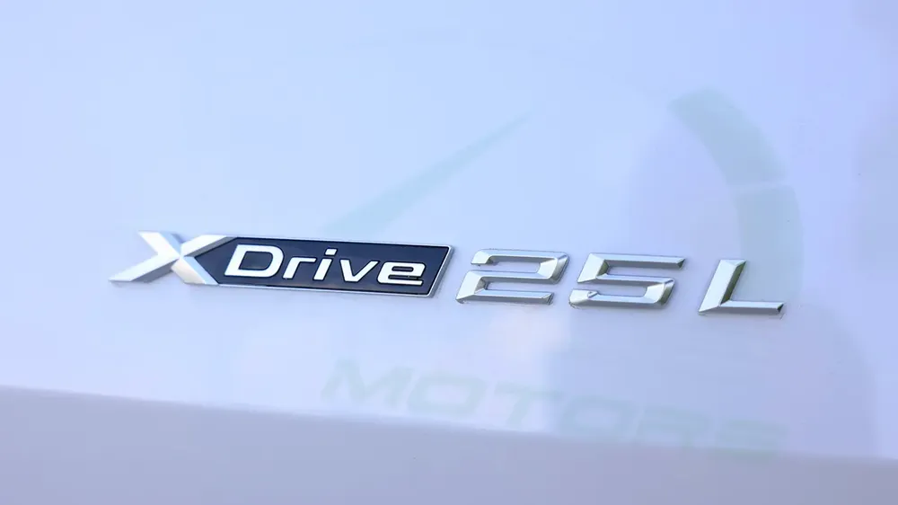 ( Only For Export ) 2025 BMW X3 xDrive 25L 2.0T AWD BRAND NEW - Image 18