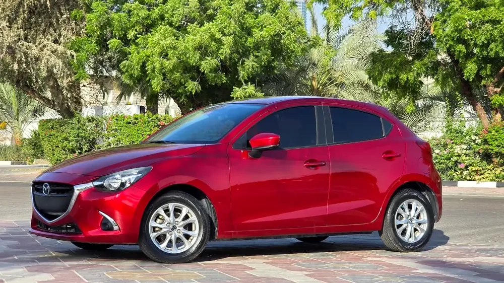 Mazda 2 2019 GCC Specs Full service history low mileage - Image 20