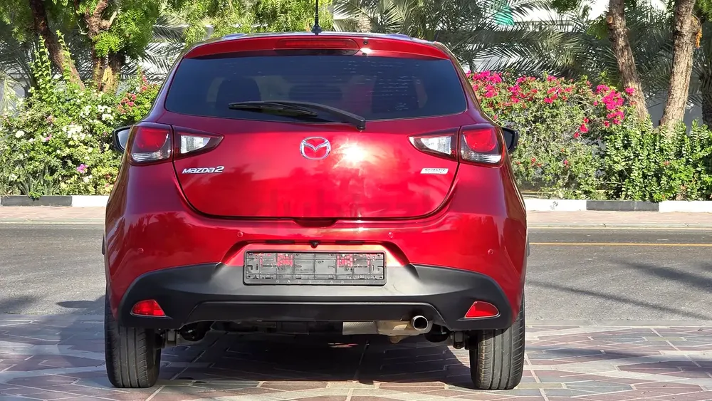 Mazda 2 2019 GCC Specs Full service history low mileage - Image 8