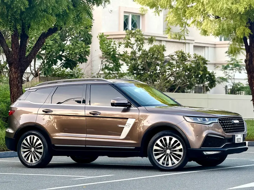 Zotye T700 Royal 2020 - GCC Specs - Excellent Condition - with every single option - Image 4