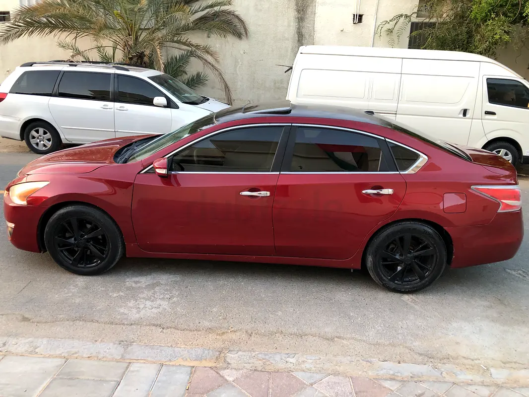 Nissan Altima SL 2014 GCC Specs (TOP Option) With Electric Seats