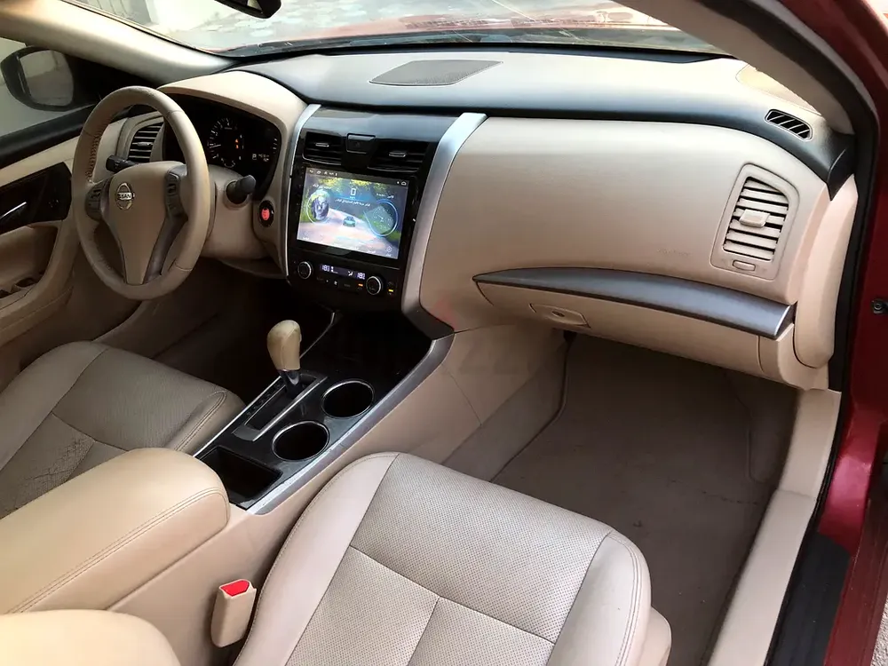 Nissan Altima SL 2014 GCC Specs (TOP Option) With Electric Seats - Image 10