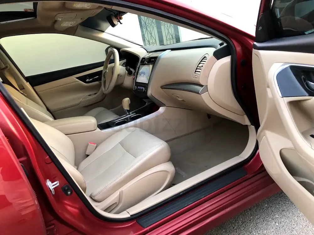 Nissan Altima SL 2014 GCC Specs (TOP Option) With Electric Seats - Image 11