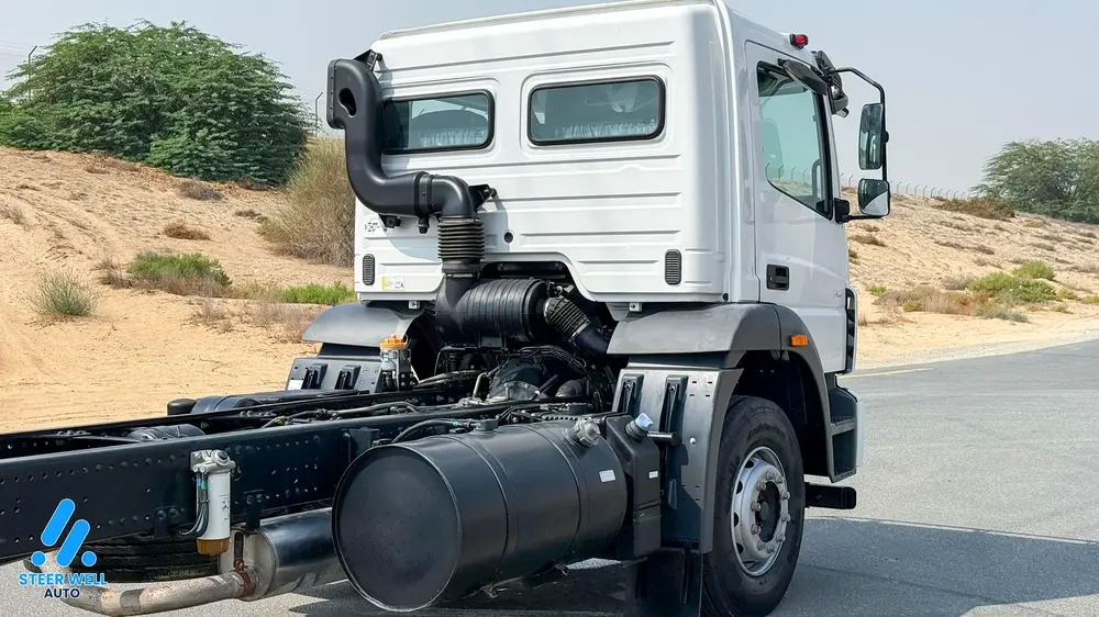 2024 Fuso FJ 12 Ton 6.4L RWD Diesel Bare Chassis Truck  | White - Image 10
