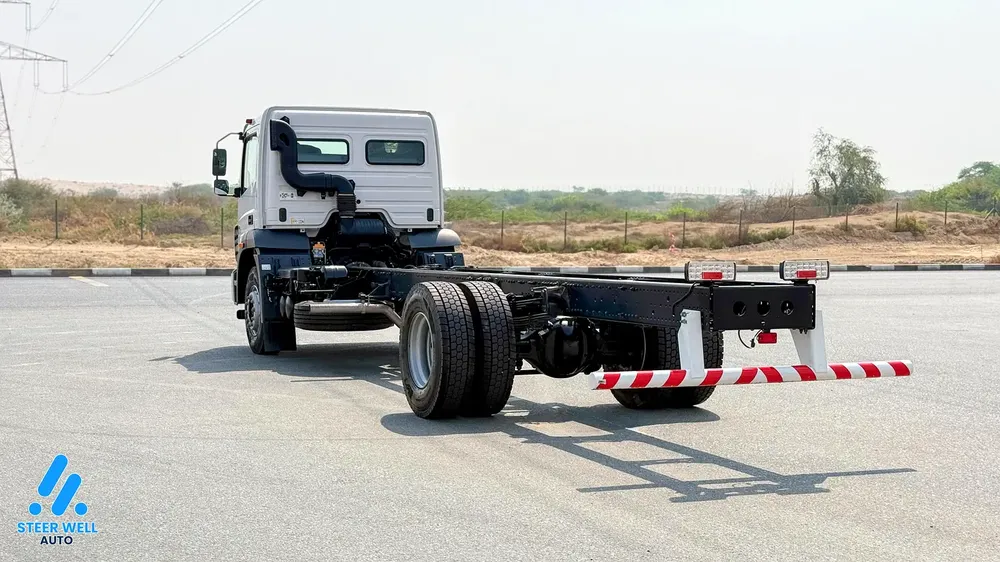 2024 Fuso FJ 12 Ton 6.4L RWD Diesel Bare Chassis Truck  | White - Image 6