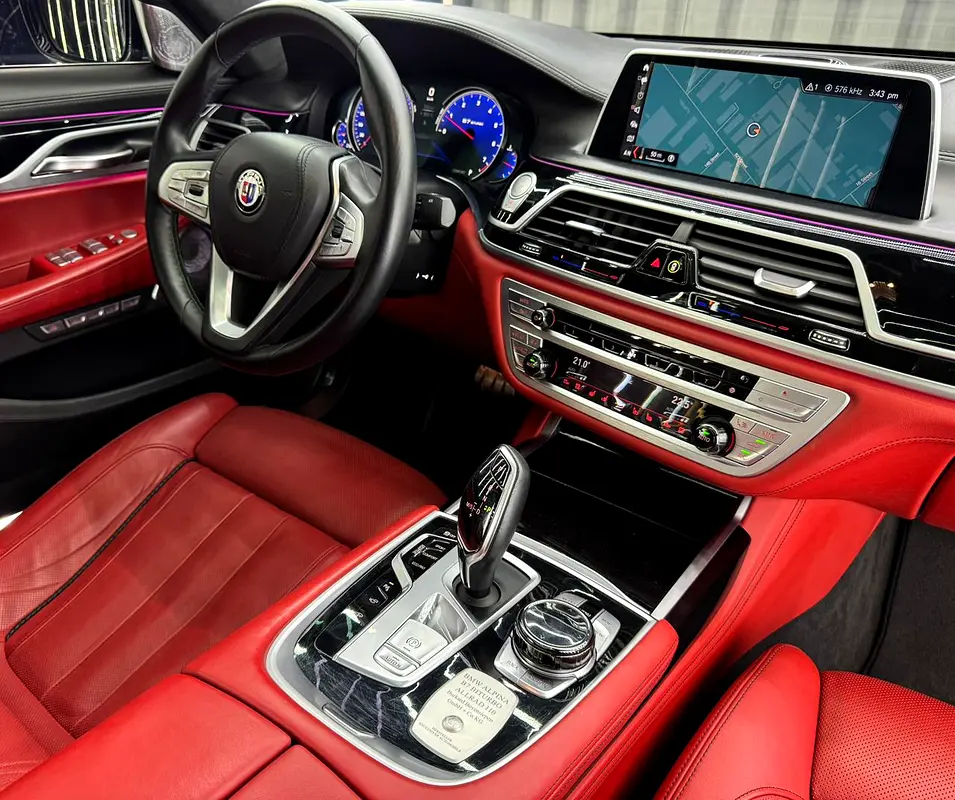 BMW Alpina 750Li xDrive  B7-Biturbo | GCC Specs | Original paint | Well Maintained - Image 15