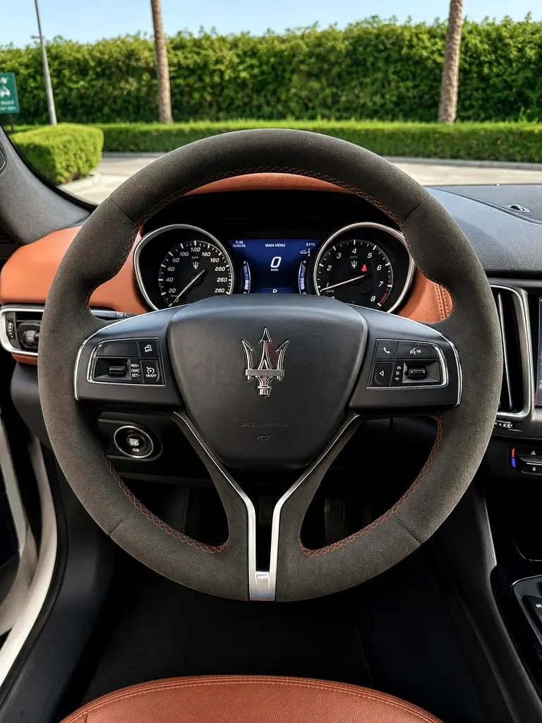 Maserati Levante S 2019 GCC Specs - Image 10