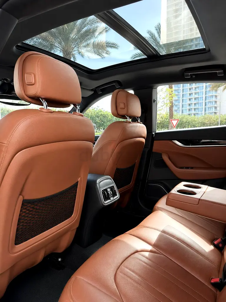 Maserati Levante S 2019 GCC Specs - Image 14