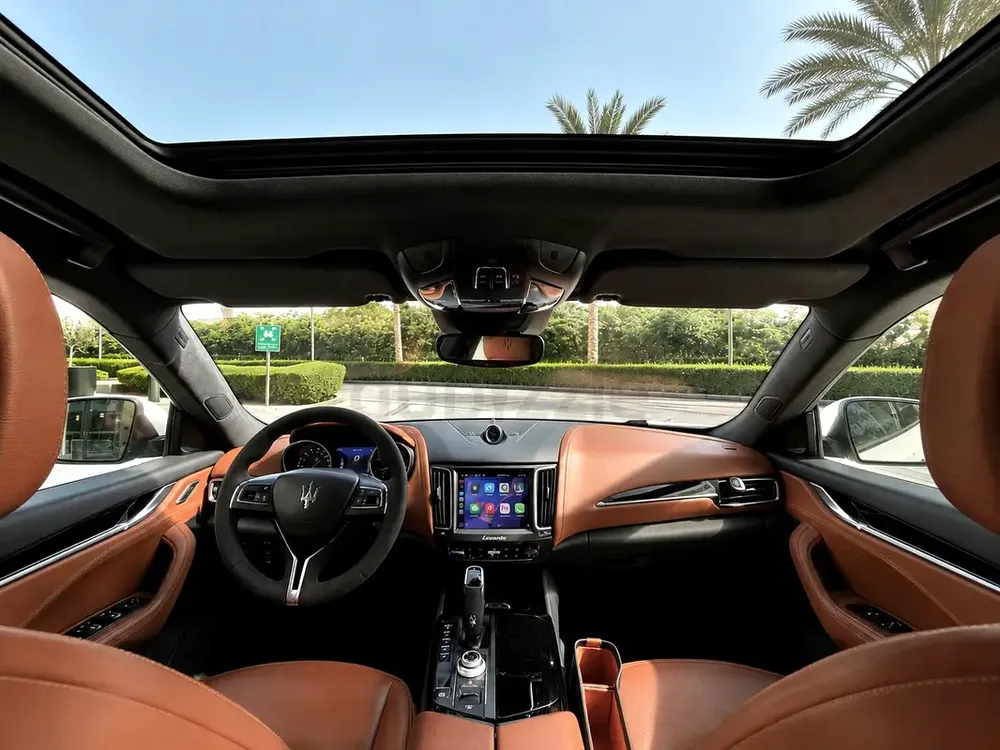 Maserati Levante S 2019 GCC Specs - Image 16