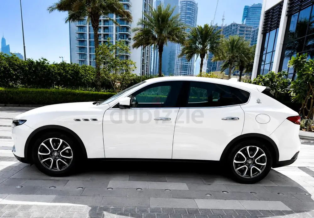 Maserati Levante S 2019 GCC Specs - Image 6