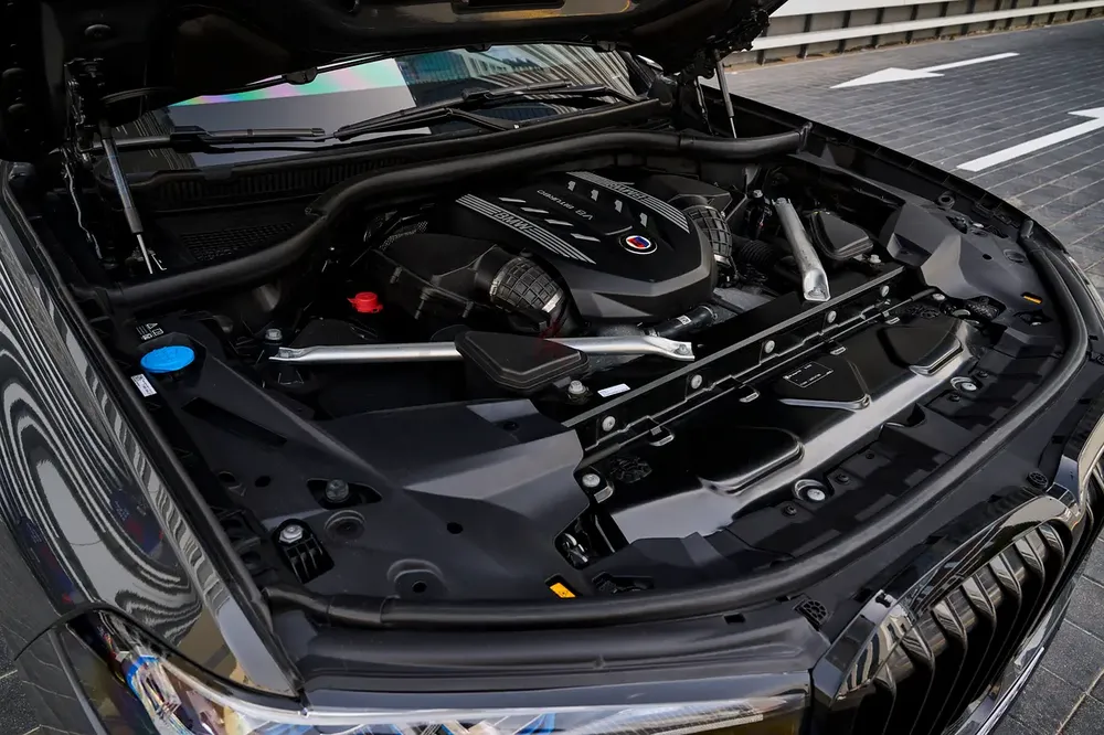 2023 BMW Alpina XB 7 - Image 19
