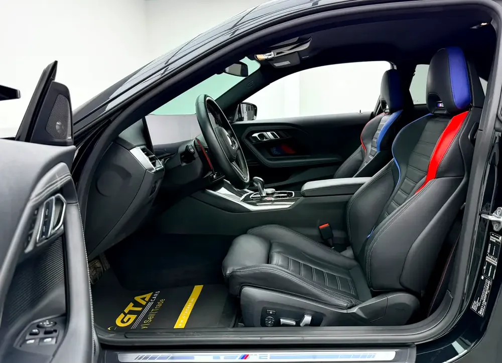 2023 BMW M2 Coupe, BMW Warranty+Service Contract+Full Service History, GCC - Image 11