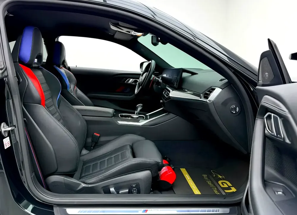 2023 BMW M2 Coupe, BMW Warranty+Service Contract+Full Service History, GCC - Image 12