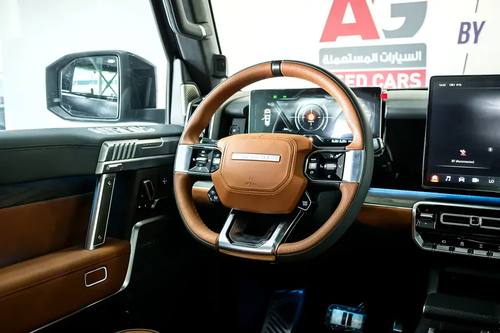 MHERO 10 YRS UNLIMITED KM WARRANTY | 20,000 KM SERVICE CONTRACT | 805 HP | GCC | ELECTRIC SIDE STEP - Image 11
