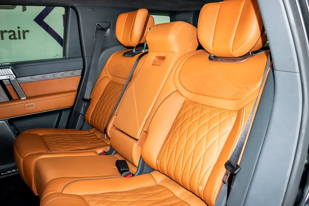MHERO 10 YRS UNLIMITED KM WARRANTY | 20,000 KM SERVICE CONTRACT | 805 HP | GCC | ELECTRIC SIDE STEP - Image 17