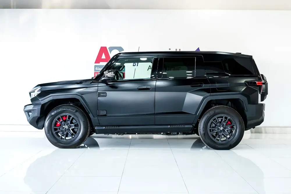 MHERO 10 YRS UNLIMITED KM WARRANTY | 20,000 KM SERVICE CONTRACT | 805 HP | GCC | ELECTRIC SIDE STEP - Image 7