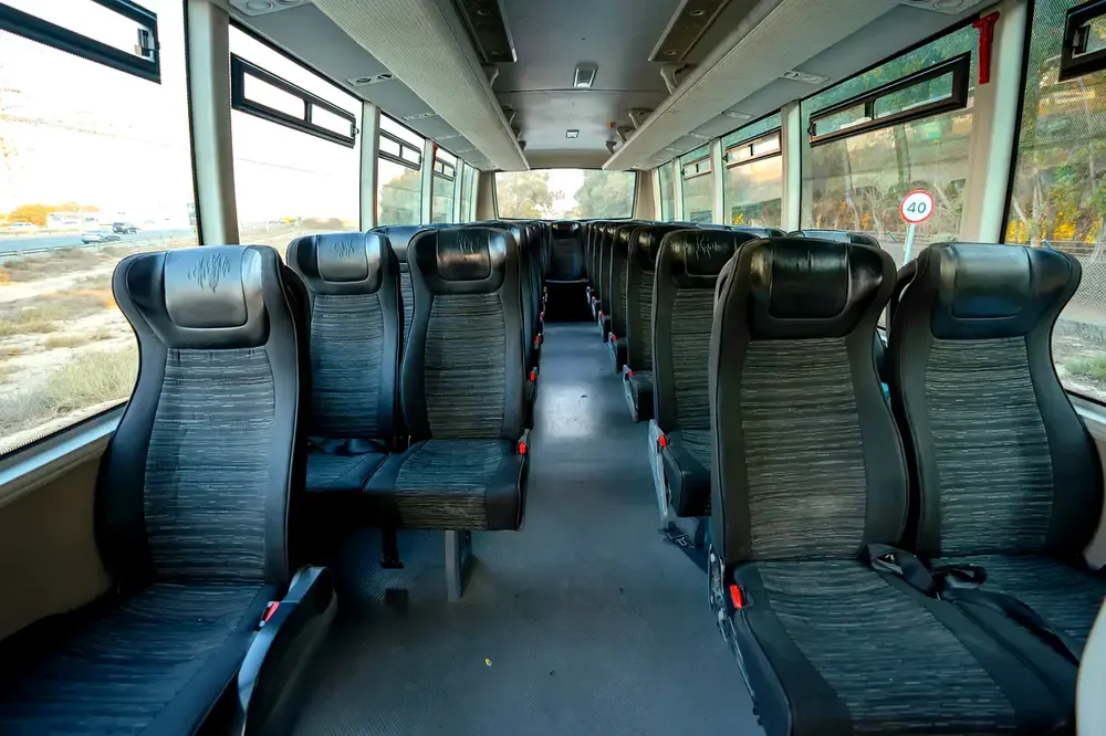 Ashok Leyland | Oyster 32-Seater | GCC Specs | Ref#AB5995 - Image 10