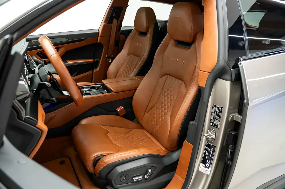 GCC SPECS WARRANTY + SERVICE CONTRACT 2023 LAMBORGHINI URUS S - 3D BANG AND OLUFSEN - Image 12
