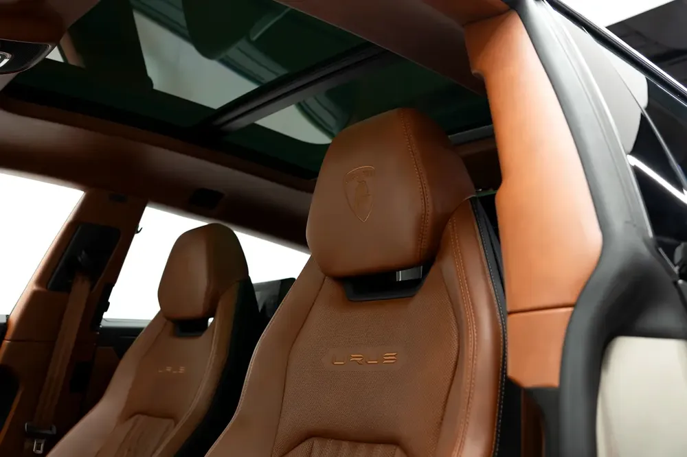 GCC SPECS WARRANTY + SERVICE CONTRACT 2023 LAMBORGHINI URUS S - 3D BANG AND OLUFSEN - Image 13