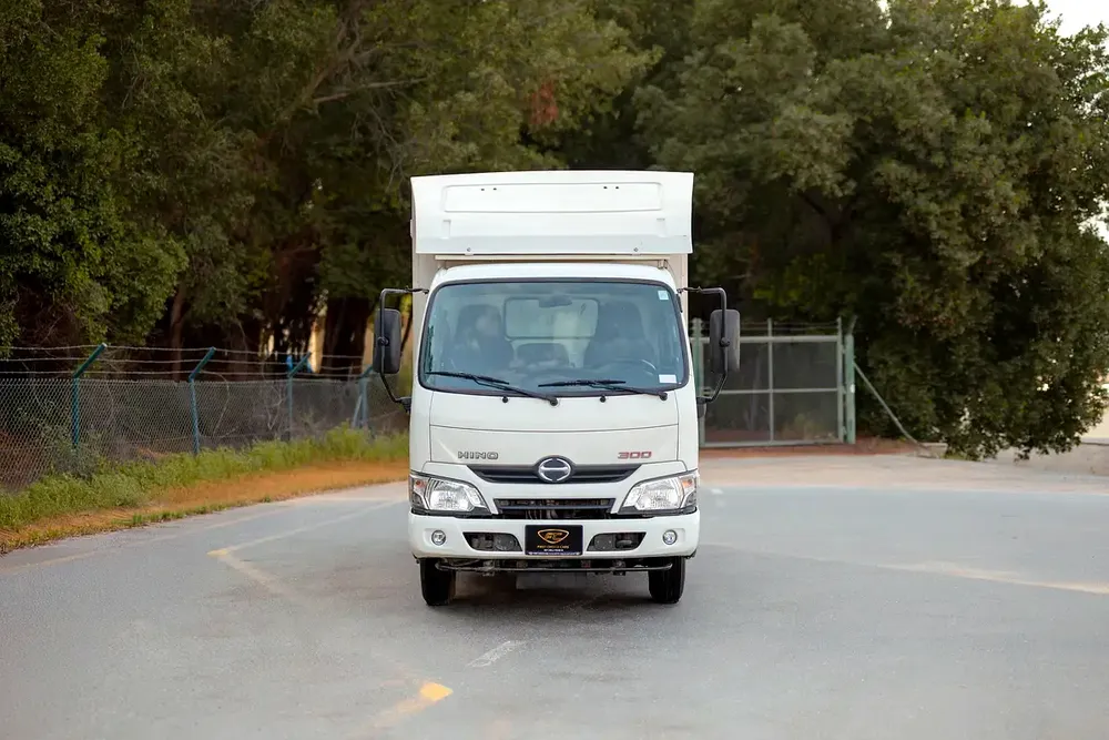Hino 300 | Dry Box | Diesel | GCC Specs | Ref#H04202 - Image 5